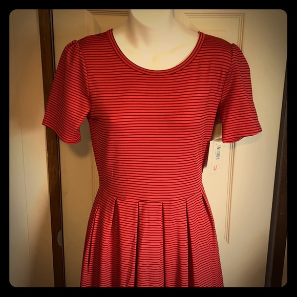 LuLaRoe Amelia Dress w/ Pockets - Picture 1 of 7